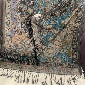 Pashmina scarf
